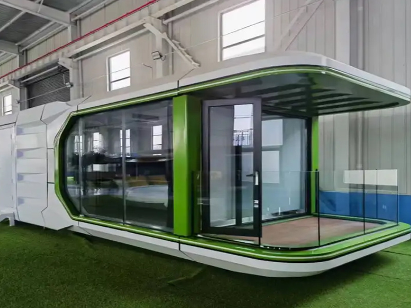 Space capsule