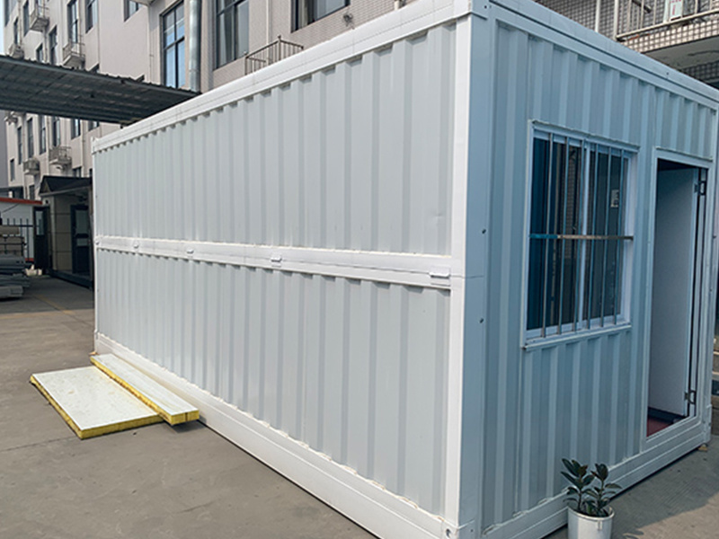 Collapsible container house for disaster