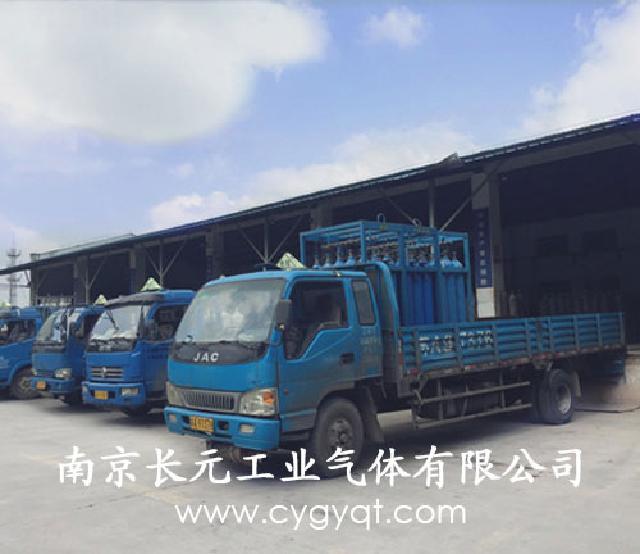 ?；愤\(yùn)輸車隊(duì)