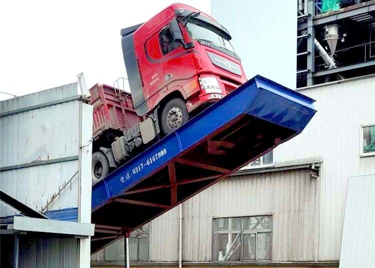 液壓卸車機在使用過程中的注意事項