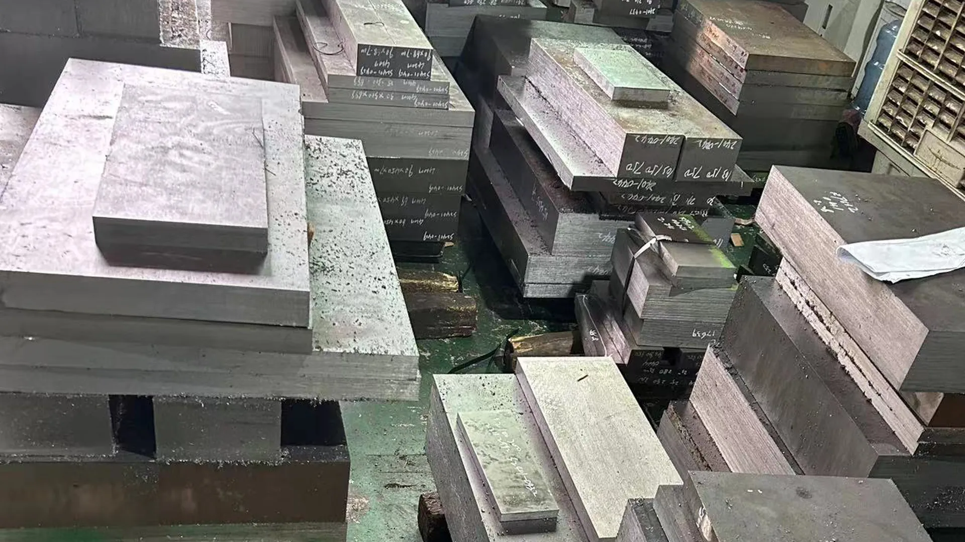 How to guarantee material quality?