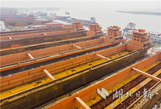 宜昌打造湖北最大的民用船舶修造生产基地