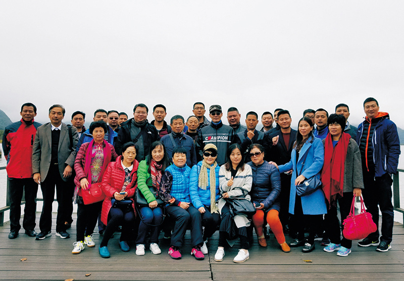 Held a networking event with the middle-level and above cadres of Shanghai Yongfeng Hot-Dip Galvanizing Group