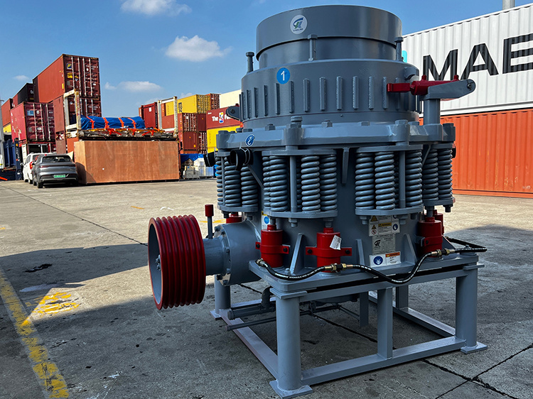 Ballast crusher machine