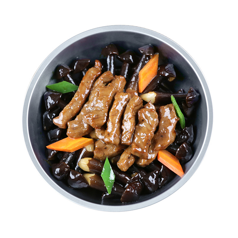 Boeuf de poulet aux sapins Boeuf de poulet aux sapins