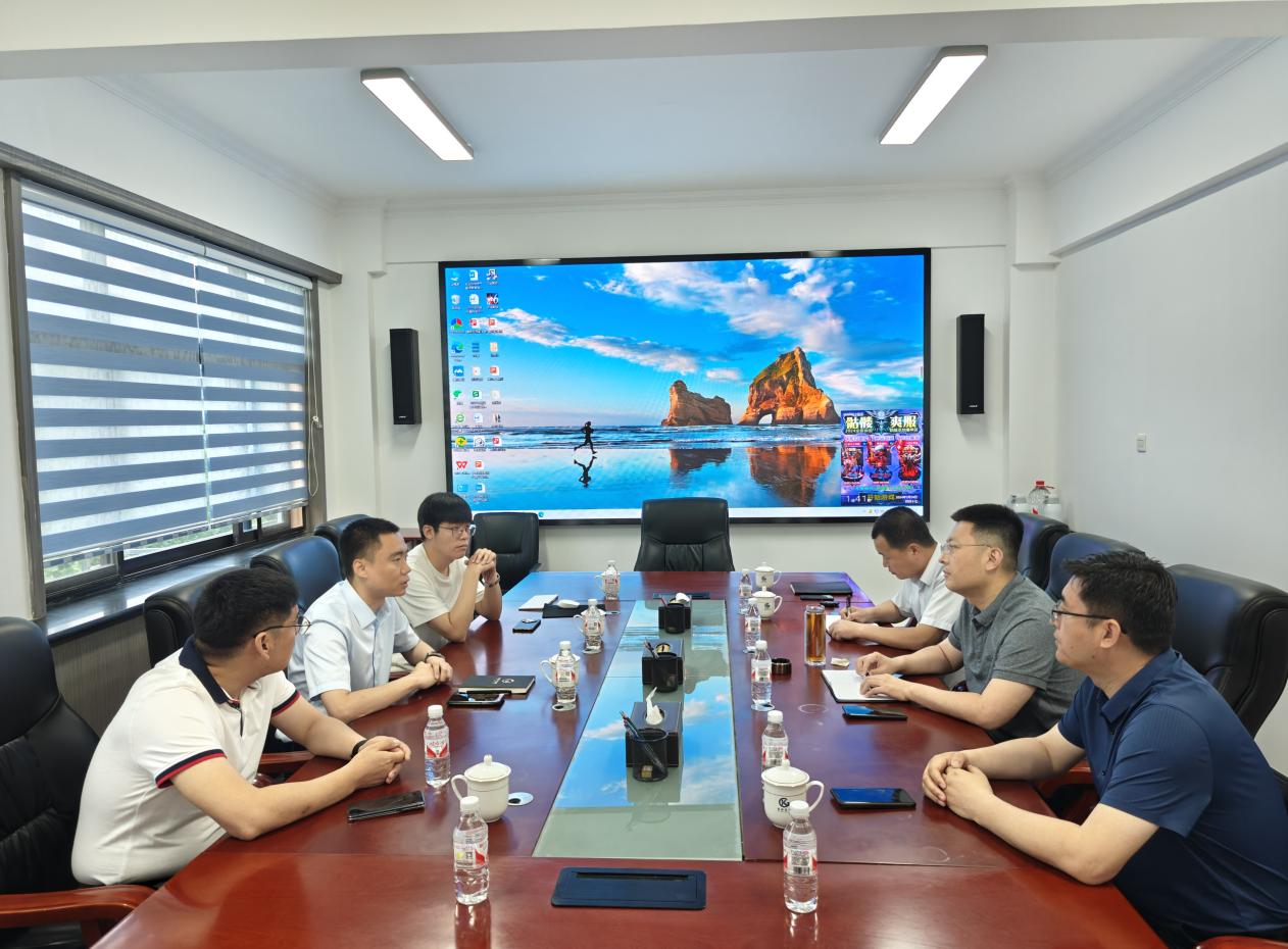 必赢net.95公司与市交通产业集团进行业务洽谈