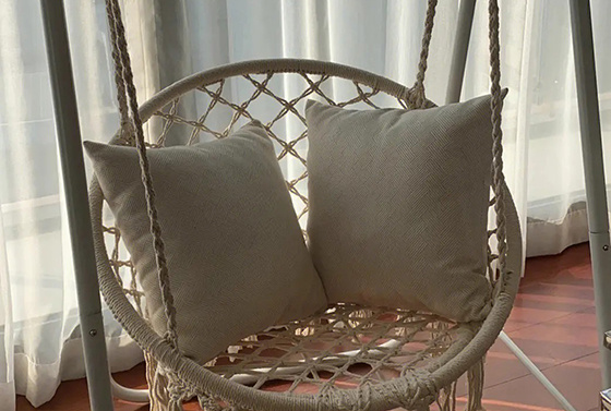 How to hang the hammock at the best angle and height?