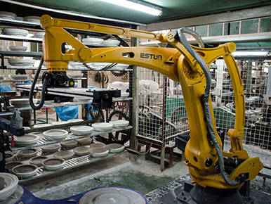 机械手制作及工业机器人现场应用技术集成