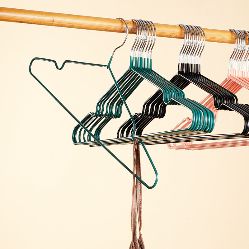 Dip plastic anti-slip belt V hanger