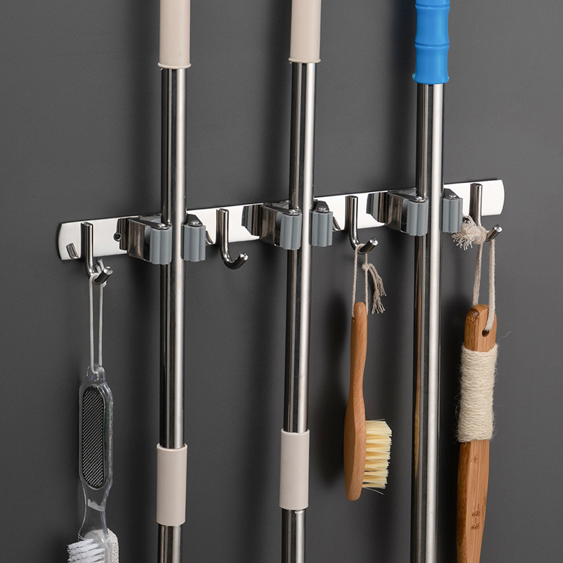 0417 mop clip row hook