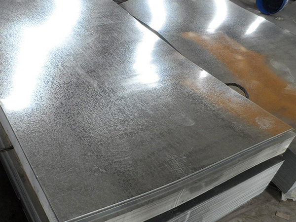 Galvanized Steel Plate: Anti-corrosion Expert, Demonstrating Strength in Multiple Fields