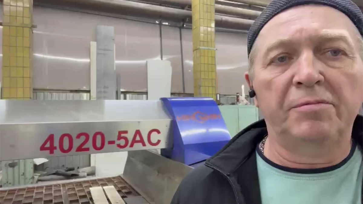 Customer Delighted with Waterjet Cutting Machine Performance, Plans Future Purchases