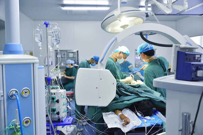 技术创新|外五科成功为一患者实施椎管减压成形术