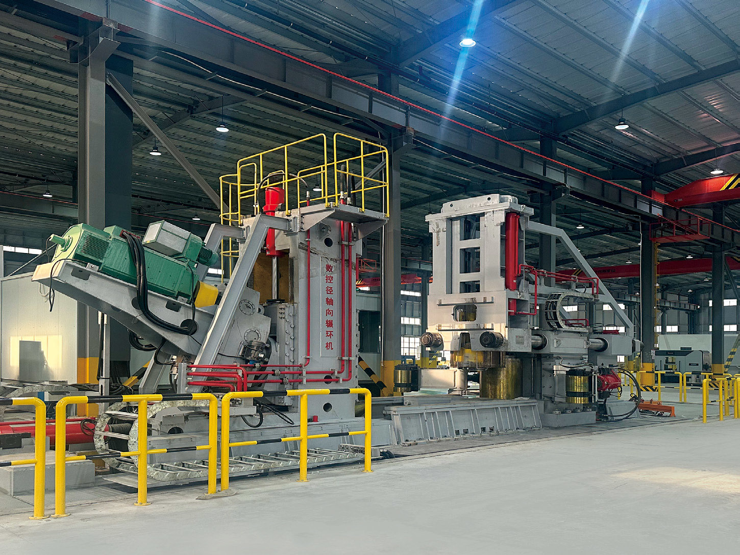 Ring rolling machine