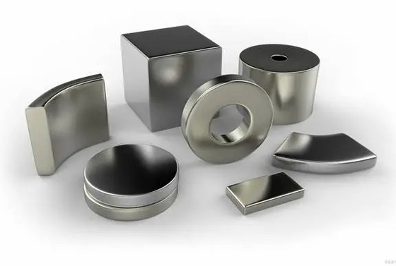 What is the difference between bonded NdFeB magnets and sintered NdFeB magnets?