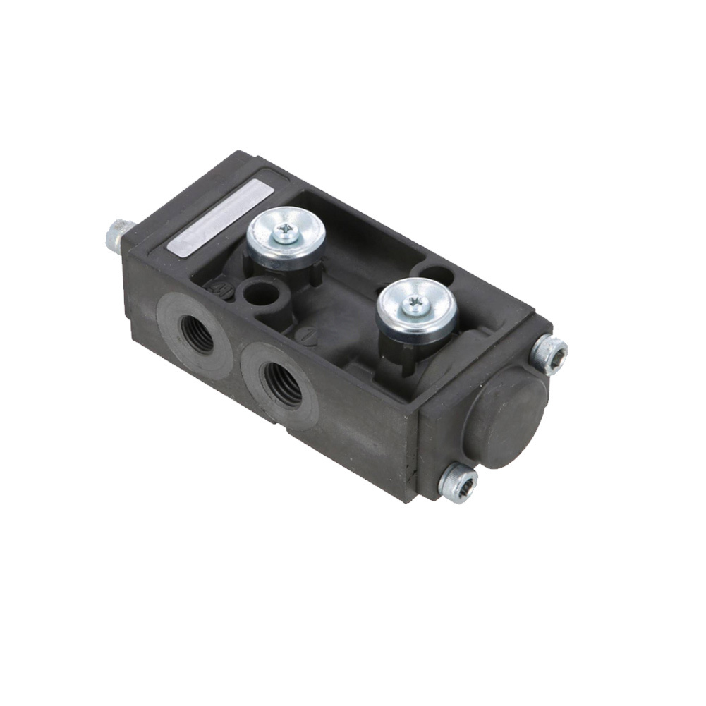 0501208630 Directional Control Valve