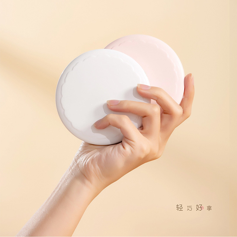 Portable double-sided cosmetic mirror Portable double-sided cosmetic mirror