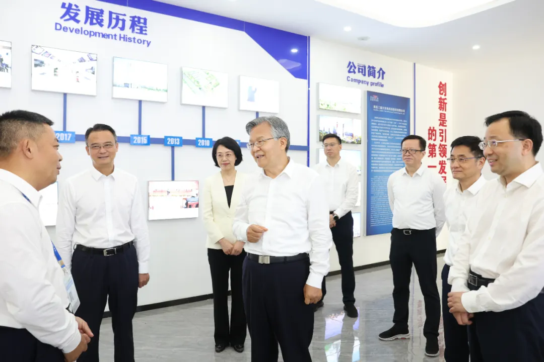 湖北省委副书记、省长李殿勋到三赢兴科技调研