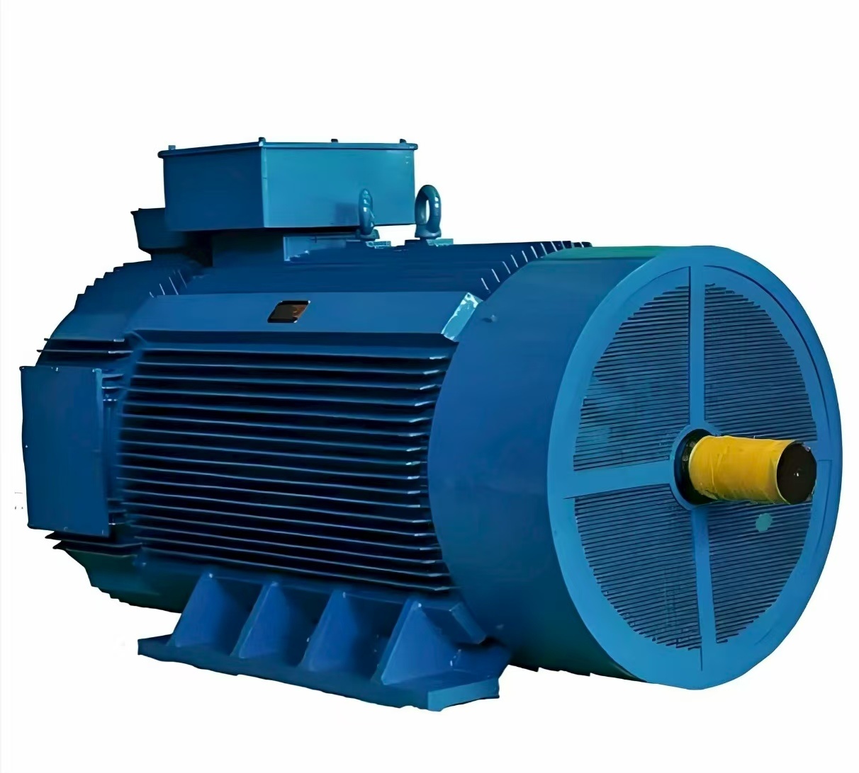What material is the rotor of squirrel cage asynchronous motor