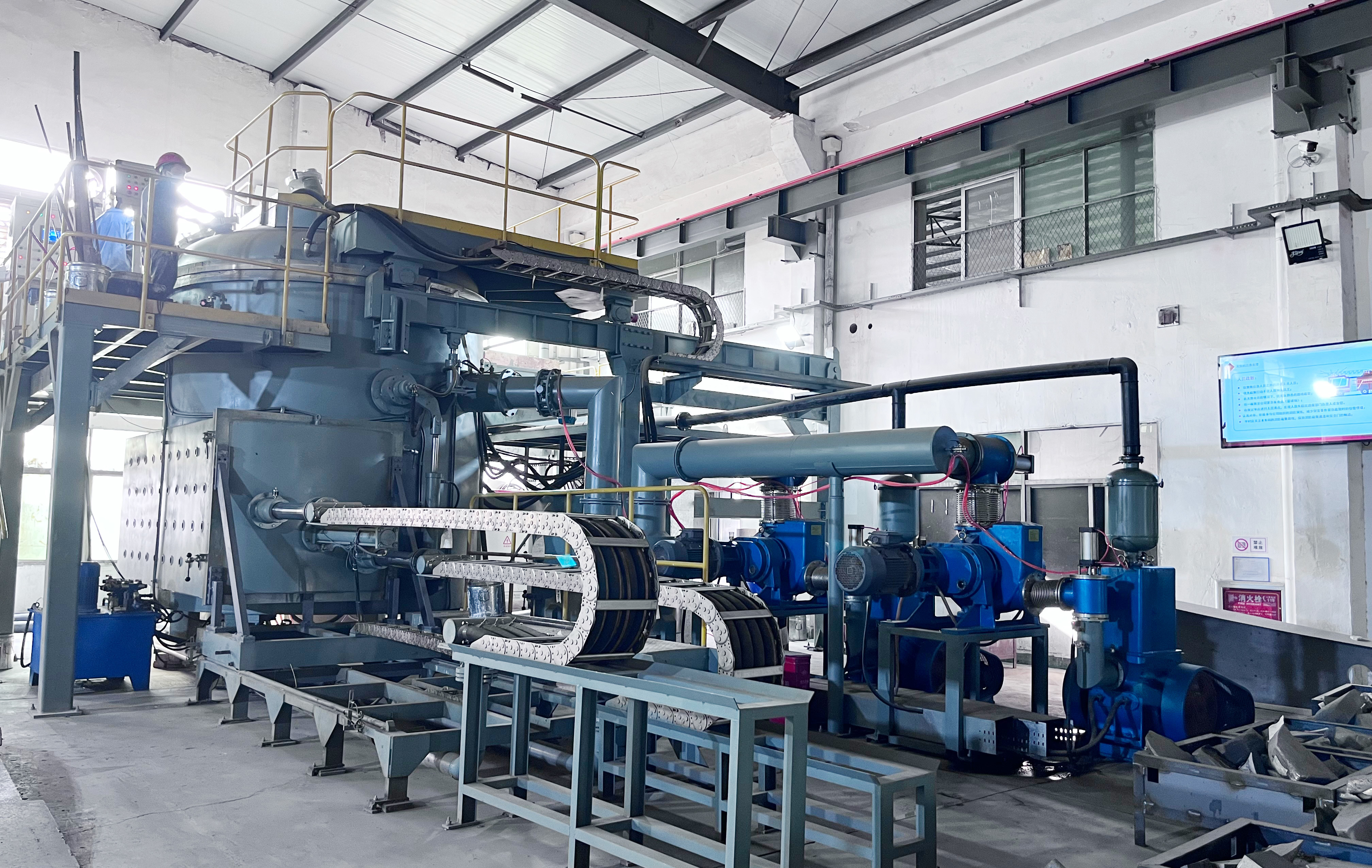 Vacuum Melting Device