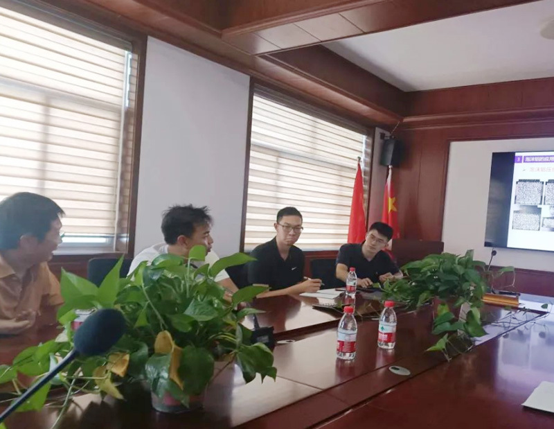 欢迎原工程兵某研究所高级工程师张忠英莅临我司指导工作
