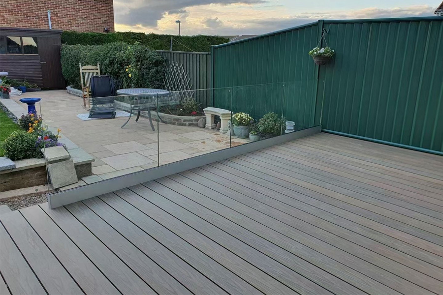Outdoor Floor