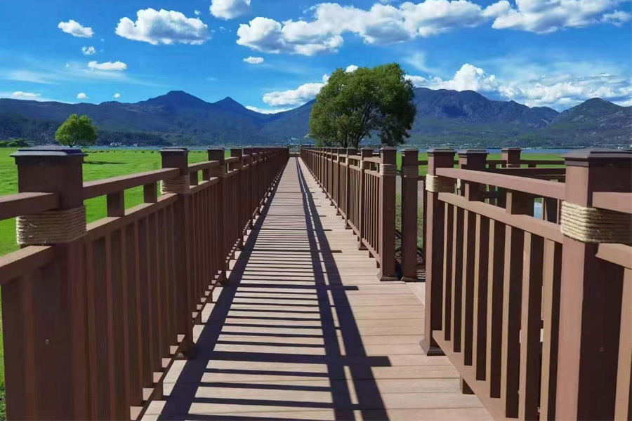 Exterior Timber Tube