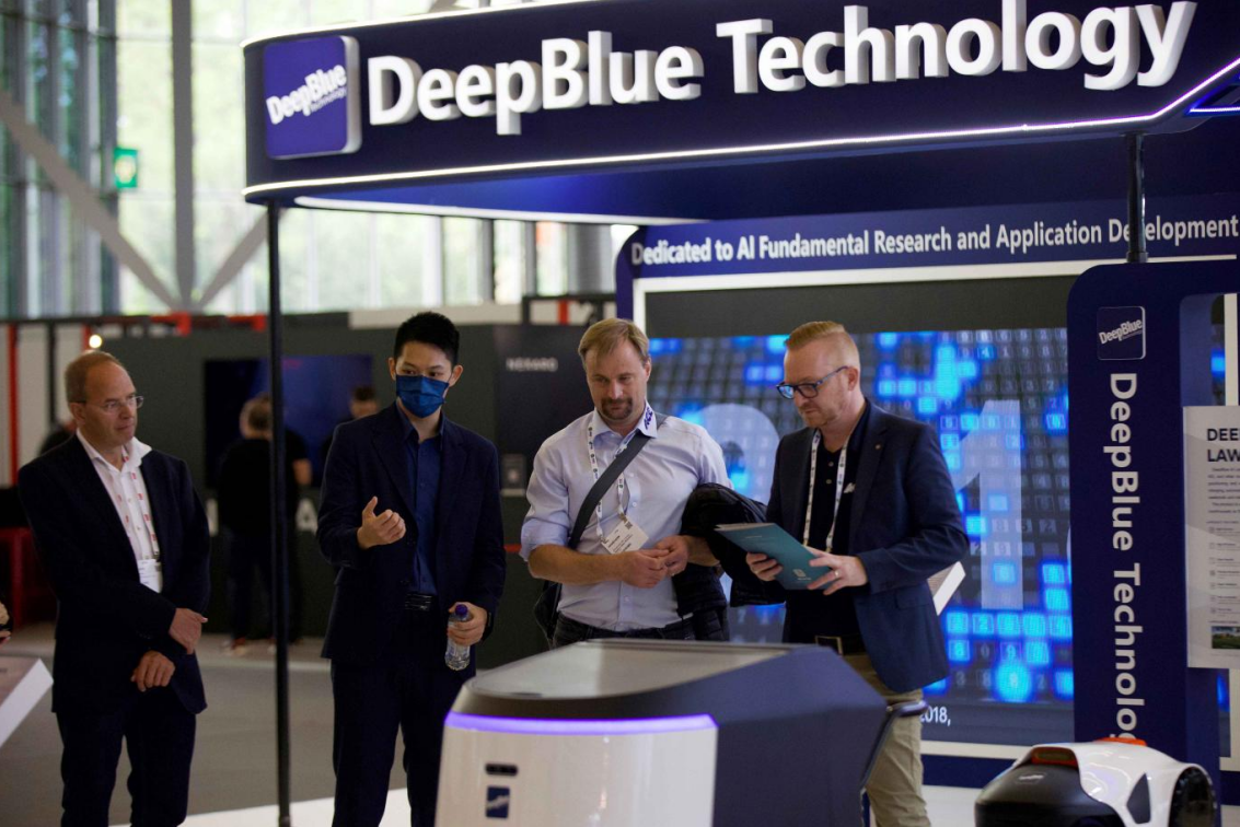 Revolutionizing Cleaning with AI: DeepBlue Technology Set to Shine at Interclean Amsterdam 2024