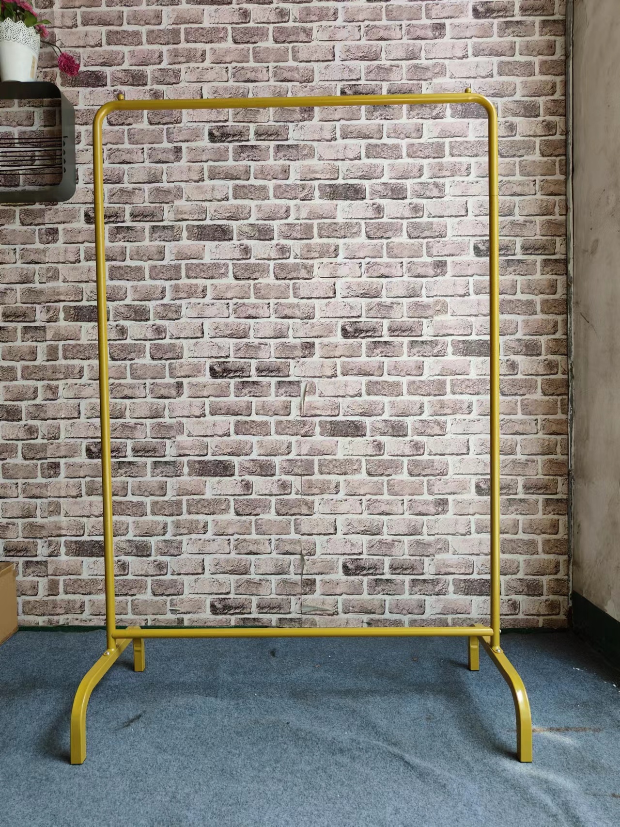Metal Floor-Standing Balcony Clothing Rack Display Rack for Clothes Dryer and Cloth Stand