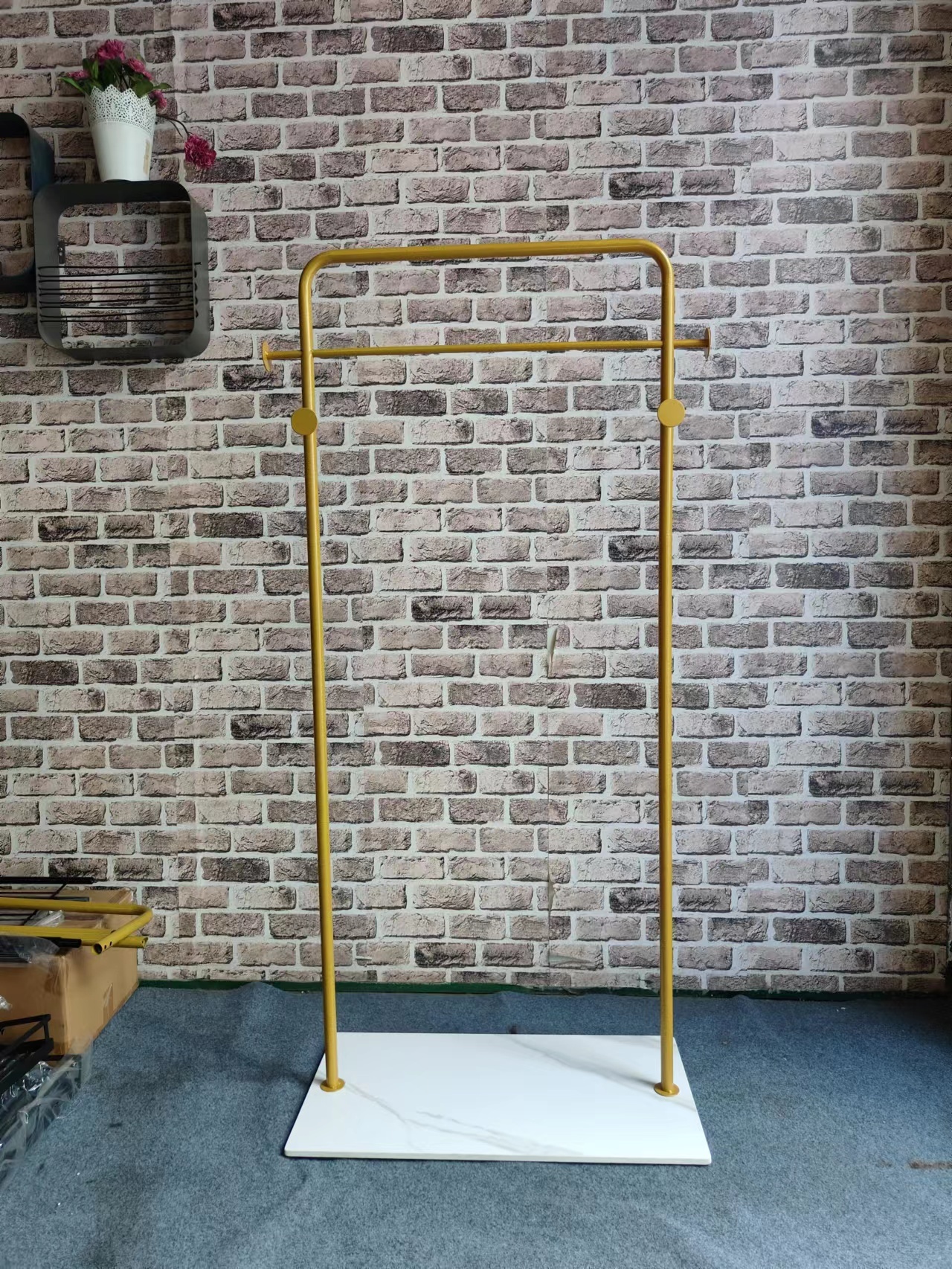 Top Selling Modern Marble Base Coat Rack Stand New Type Multifunction Hanger Display Rack