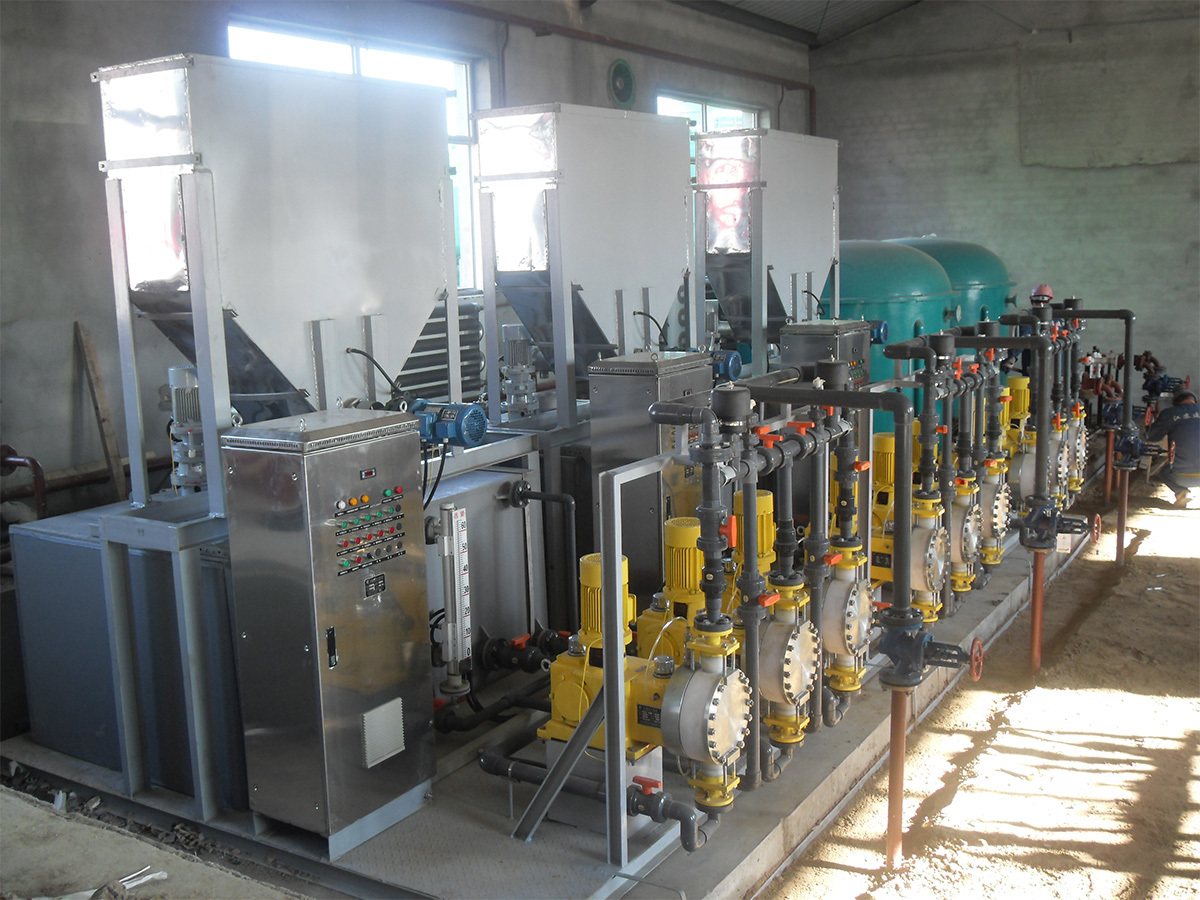 CNPC Daqing Oilfield Branch Dosing Device Use Site