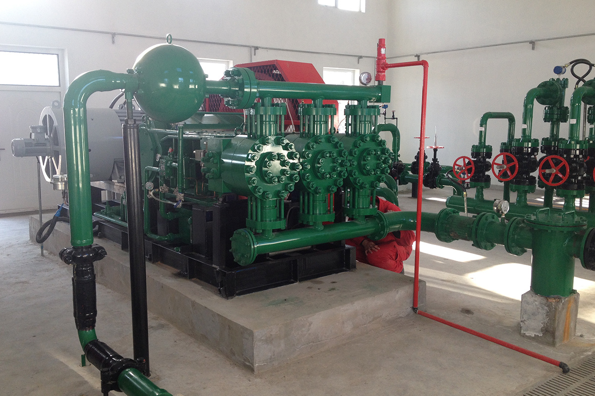 CNPC Changqing Olfield Branch High Pressure Hydraulic Diaphragm Reciprocating Pump Use Site