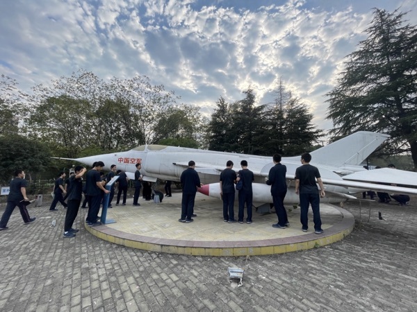 Remember where we came from and live up to our ambitions——Remember the activities of each class of the Youth Aviation School to celebrate the Air Force Day