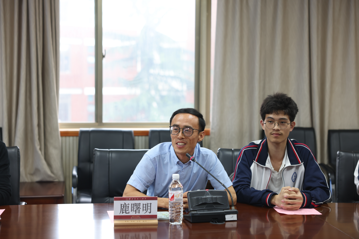 C:\Users\Administrator\Desktop\Wuhan Tennis Open caddy selection came to our school\3.png