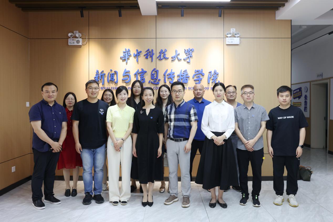 High platform diversified majors to enhance the exploration of the primary and largest sports people -our school's archives management and journalist propaganda personnel to China University of Science and Technology