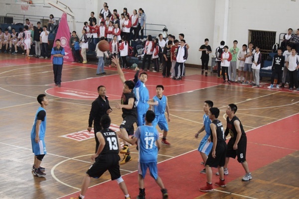 Write it to you, write it to the aviation class --- watch the finals of the basketball league, I feel