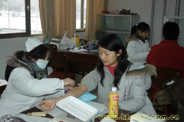 Our school staff donate blood to express love