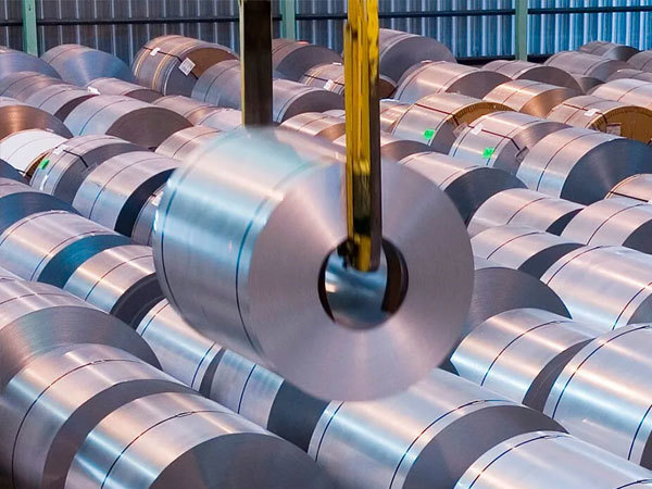 In what fields can stainless steel coils be used?