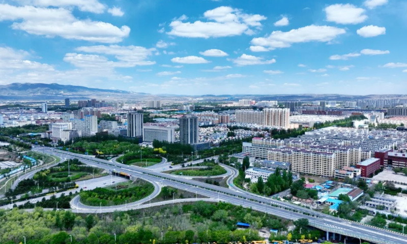 全力推动重大项目建设提速