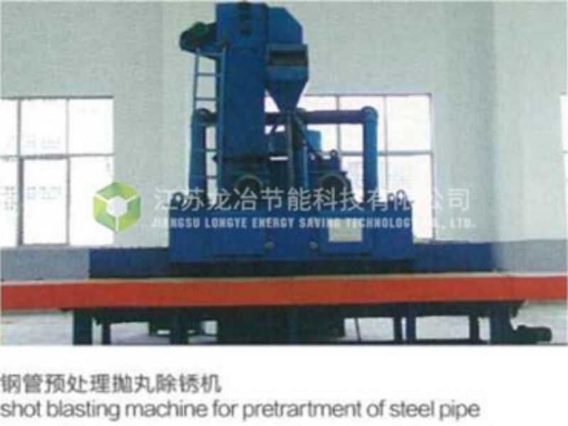 Shot blasting machine for pretrartment of steel pipe