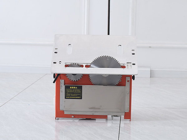 Manual saw head
