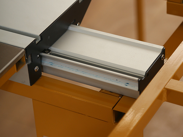 Upgraded 360 saw table