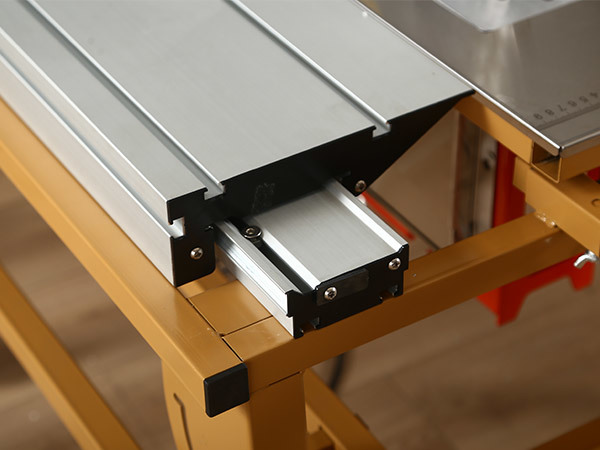 WJ180 saw table