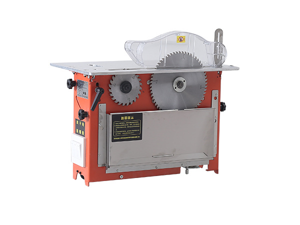 Simple board sawing table