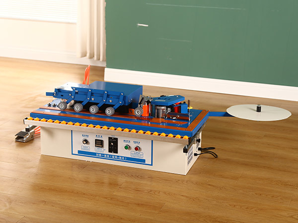 Polishing, sealing and repairing all-in-one machine