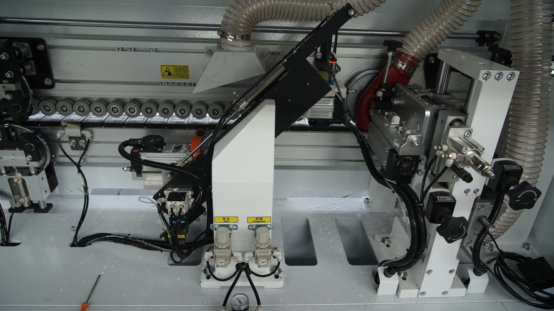YXZ-550 edge banding machine