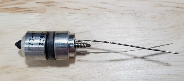 LND 71632 GM TUBE