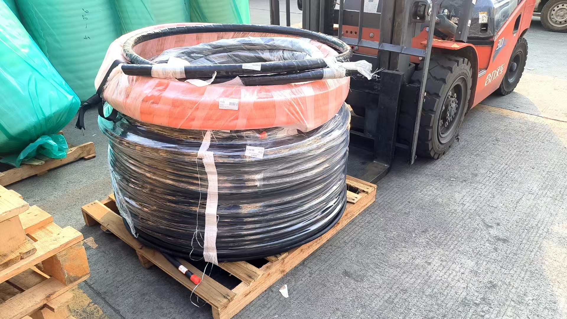 阻燃電纜耐火電纜低煙無鹵電纜有什么區(qū)別