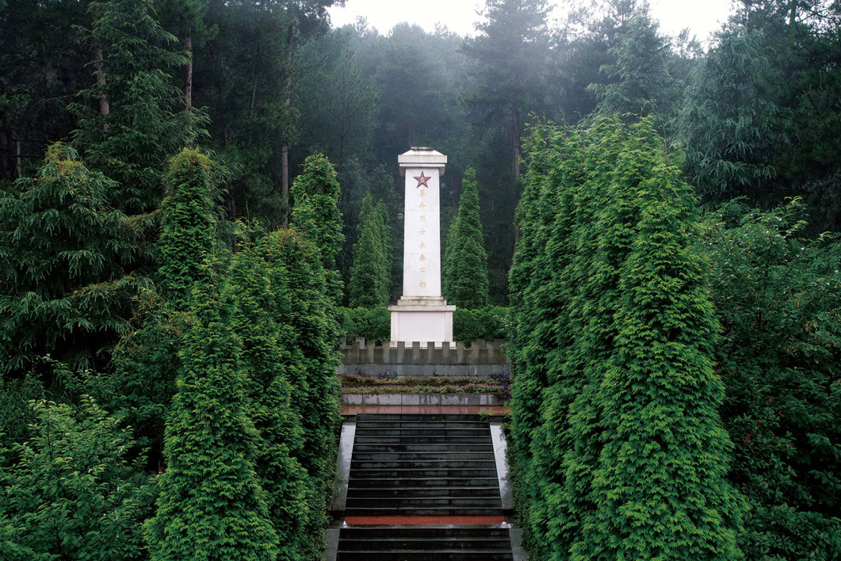 南头烈士纪念碑图片