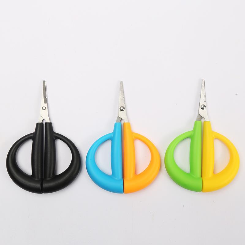 floating scissors